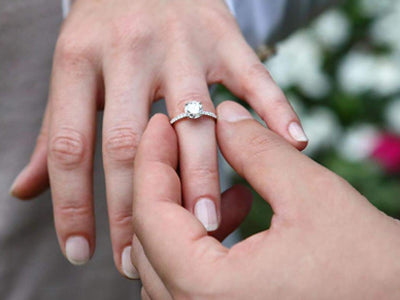 Where To Buy An Engagement Ring In Hong Kong
