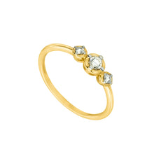 Load image into Gallery viewer, Classic Three Stones Tiara Diamond Gold Ring
