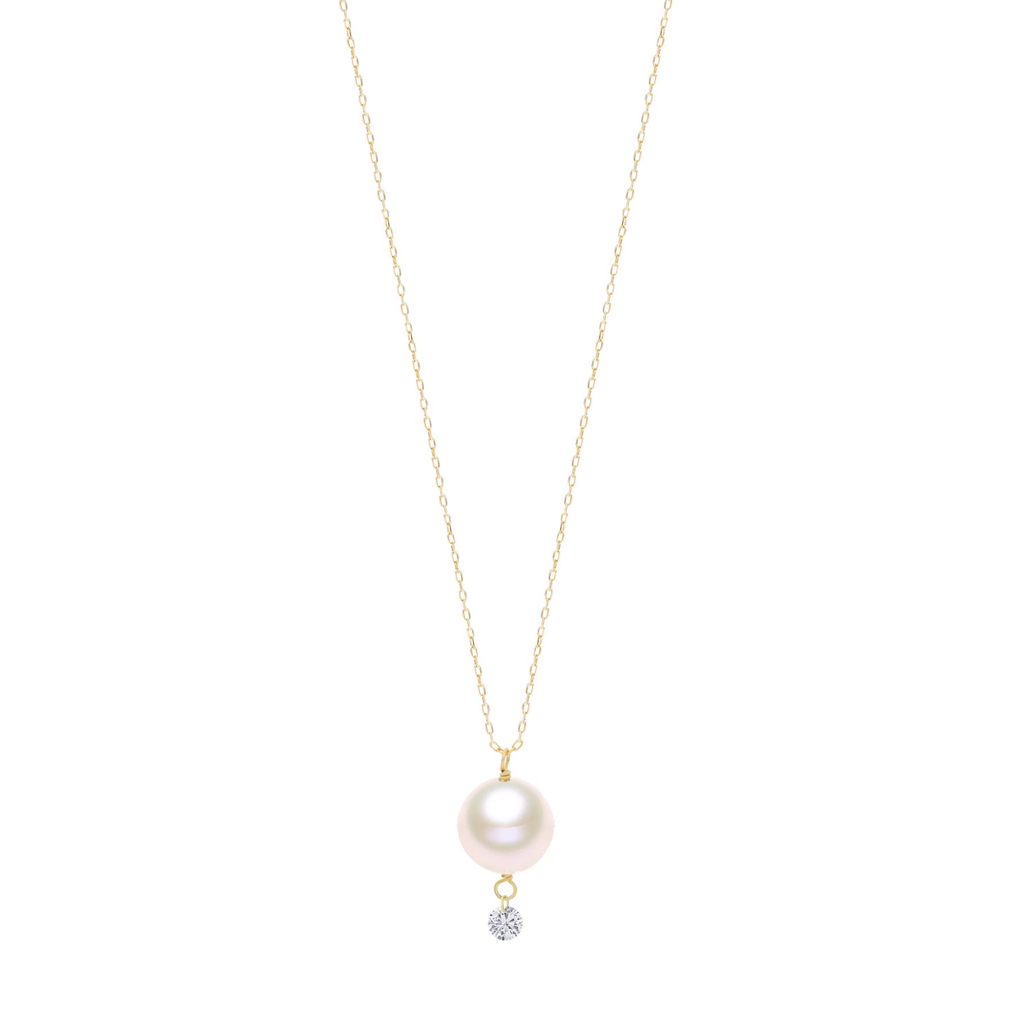 Classic Pearl and Diamond Necklace 