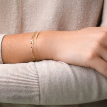 Load image into Gallery viewer, Infinity Gold Bracelet 